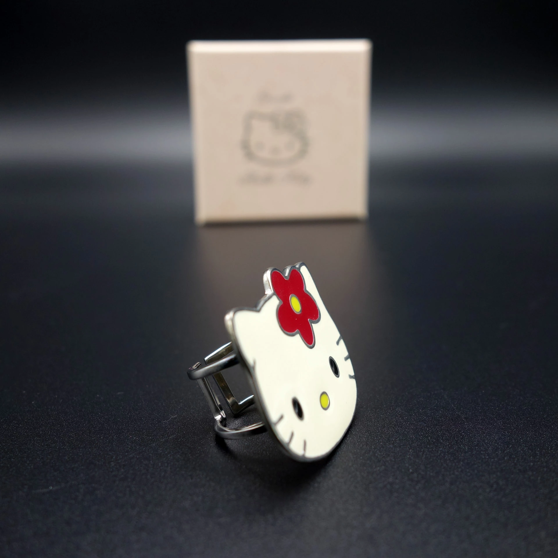 Hello Kitty Schmuck Großer Ring Weiß Rot 925 Silber 4 Hello Kitty Schmuck Großer Ring Weiß Rot 925 Silber – Bild 2