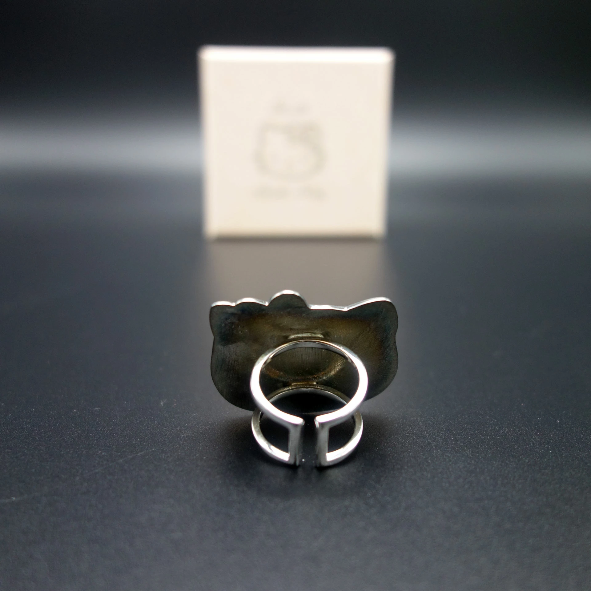 Hello Kitty Schmuck Großer Ring Weiß Rot 925 Silber 5 Hello Kitty Schmuck Großer Ring Weiß Rot 925 Silber – Bild 3